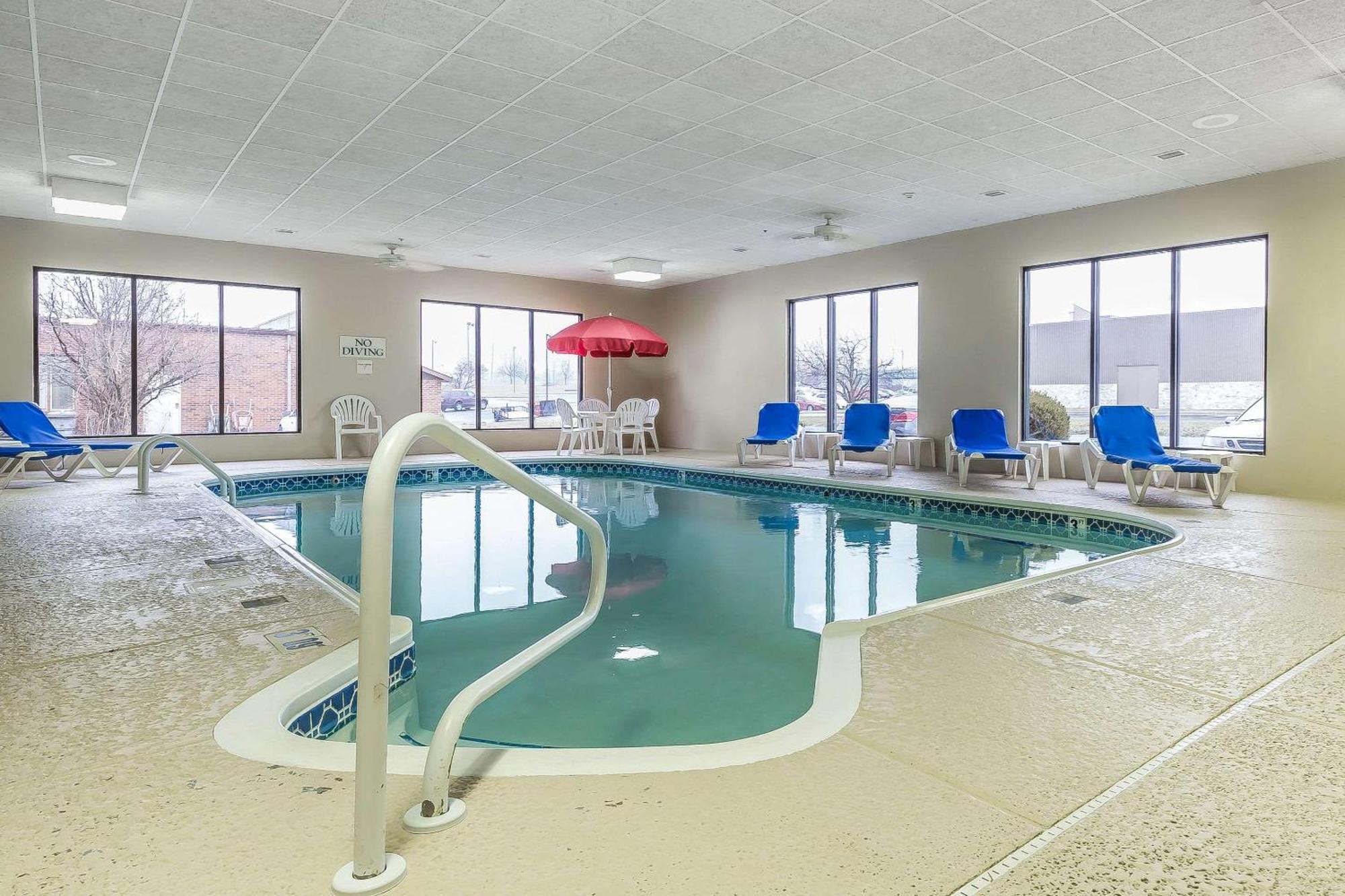 Comfort Inn Alton Near I-255 Экстерьер фото