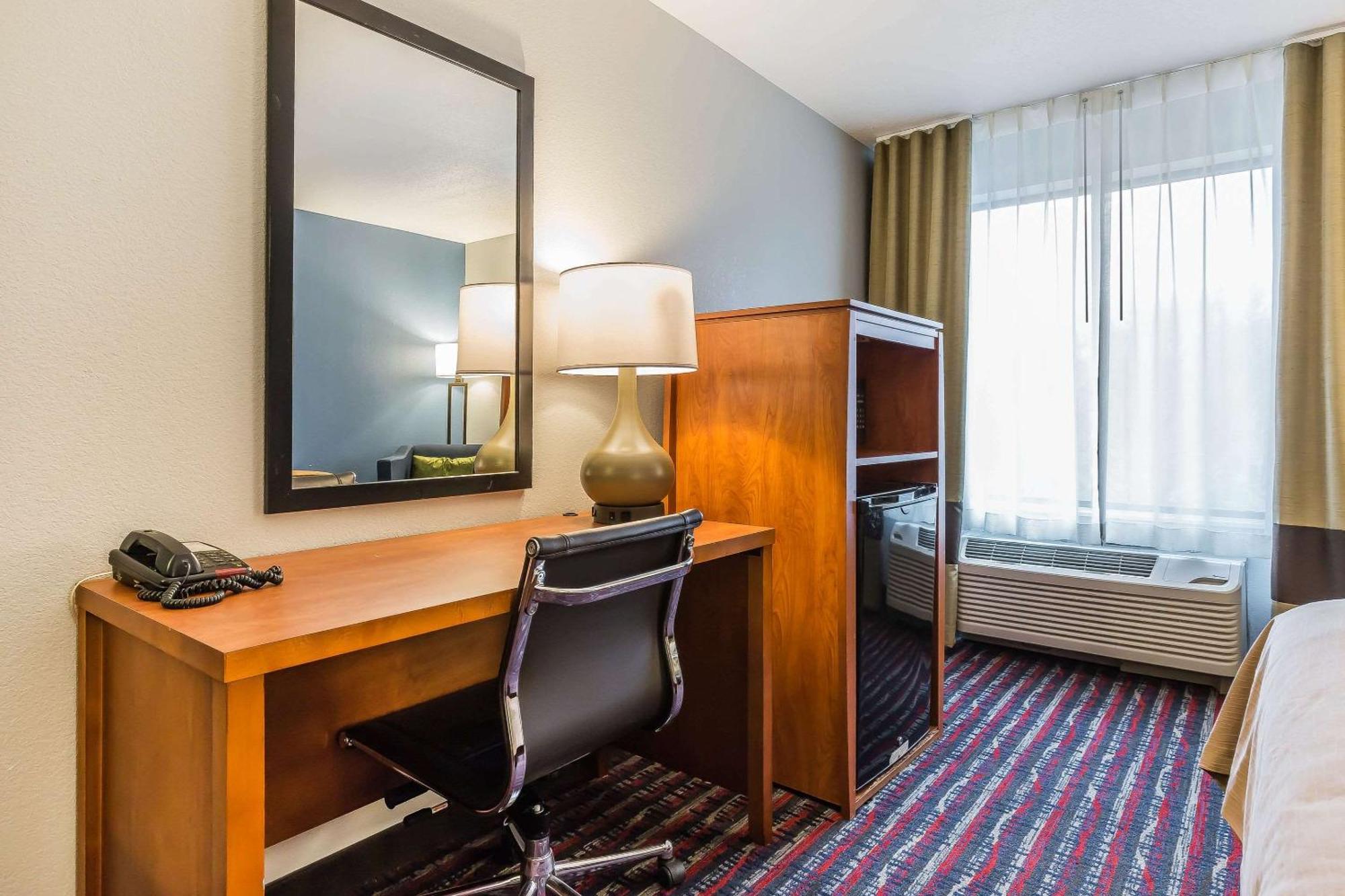 Comfort Inn Alton Near I-255 Экстерьер фото